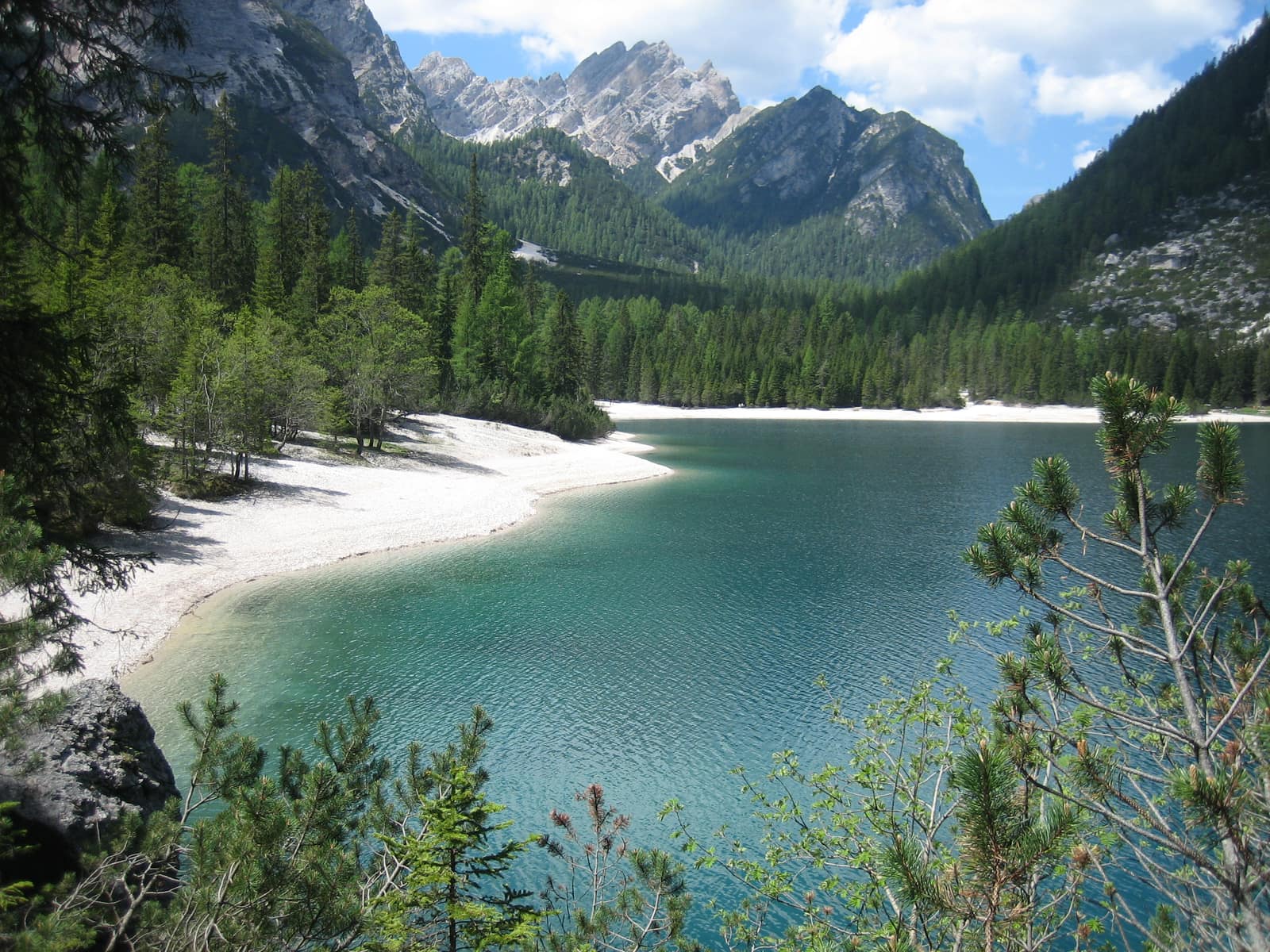 Lago di Braies / Pragser Wildsee, Dolomites, Italy