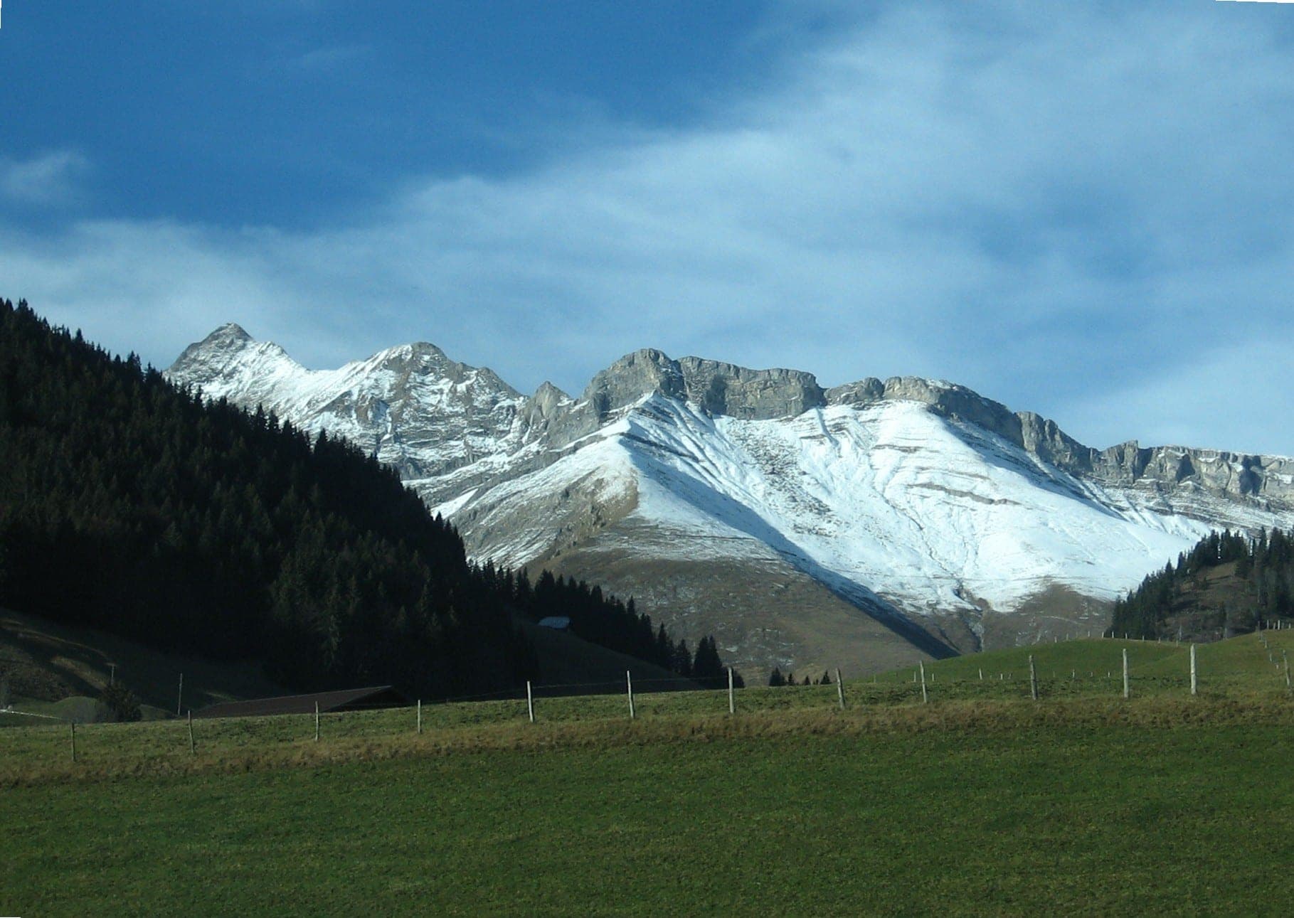 Fribourg Prealps on the Voralpenweg