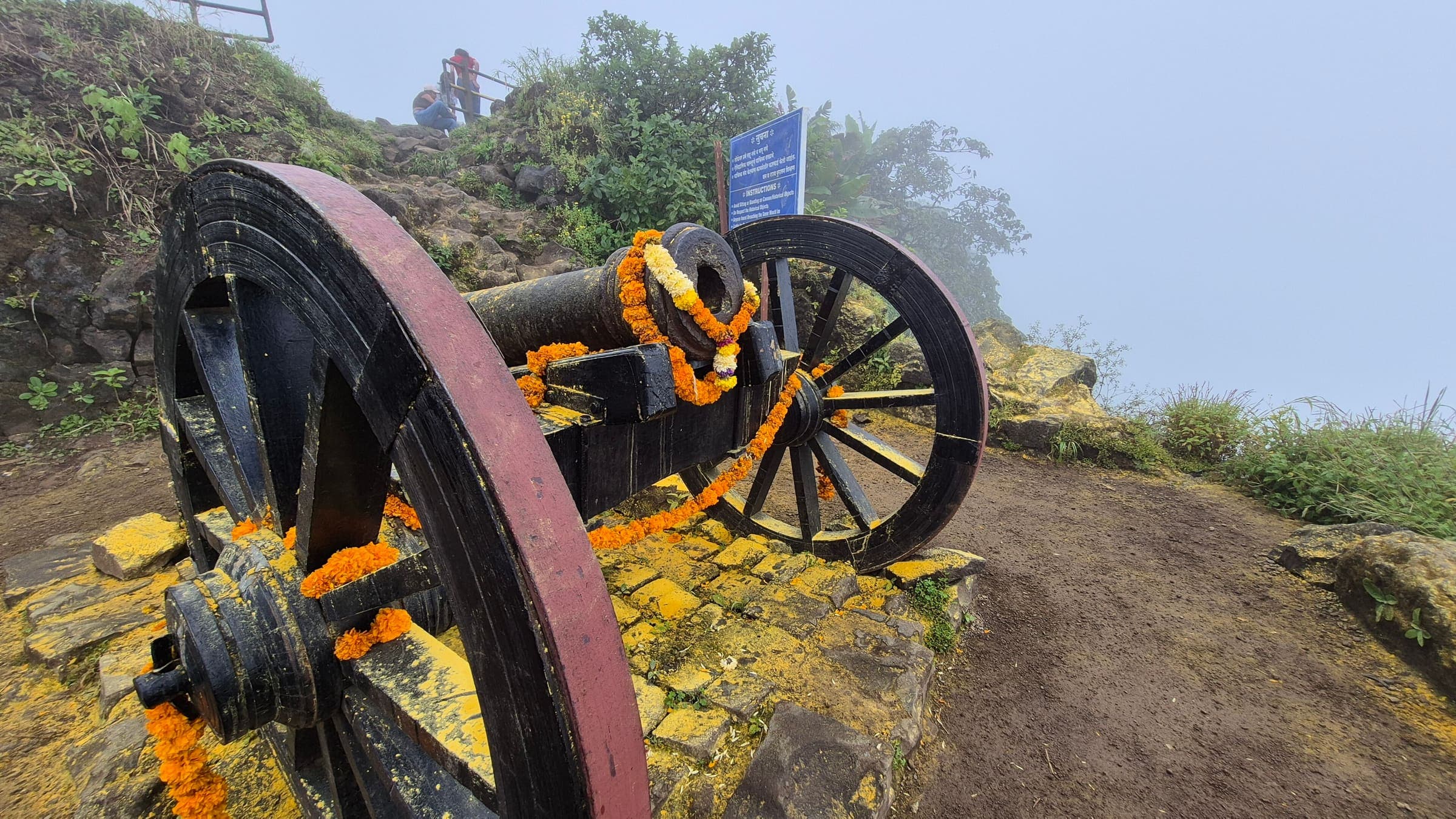 Kamalgad 2 fort country, Western Ghats, Maharashtra