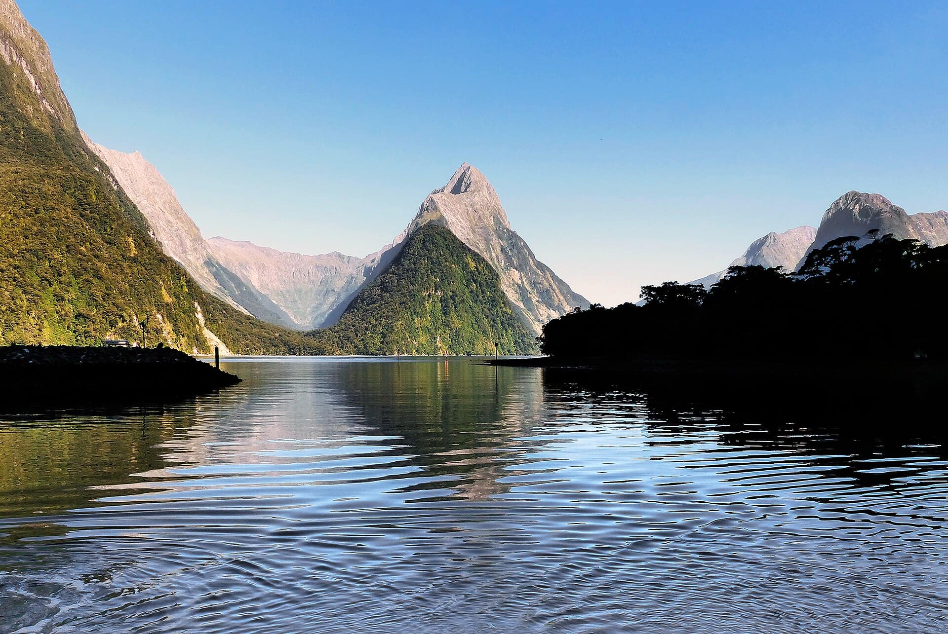 Mitre Peak, Milford Sound / Piopiotahi, at the end of the Milford Track