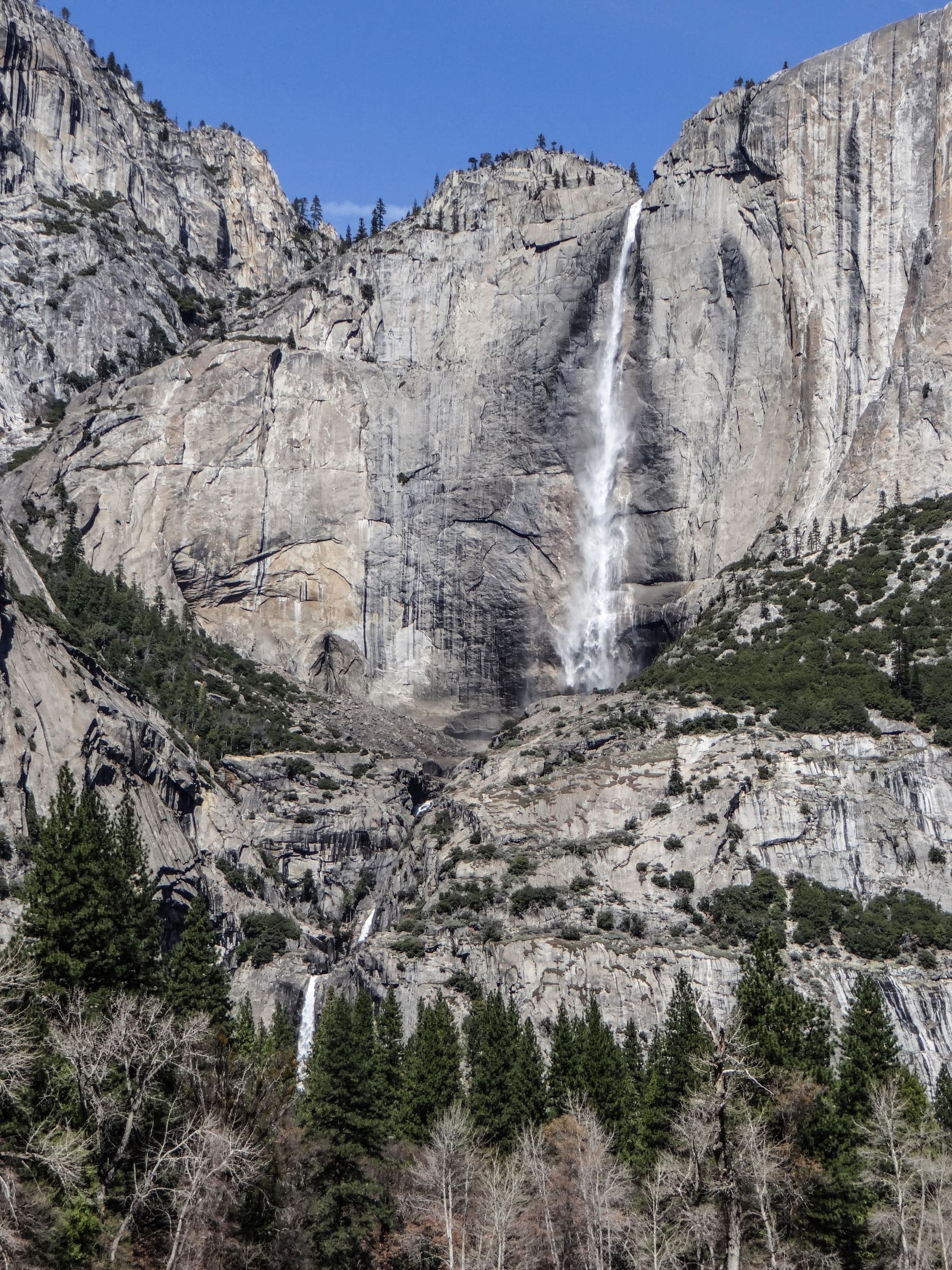 Yosemite Falls in Yosemite National Park, California