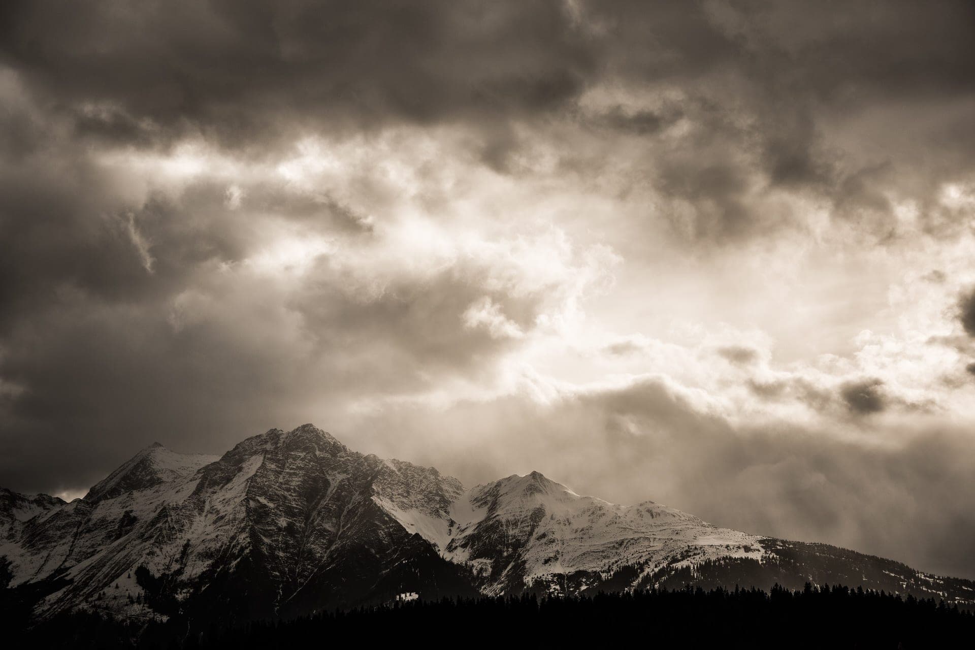 Flims country on the Senda Sursilvana